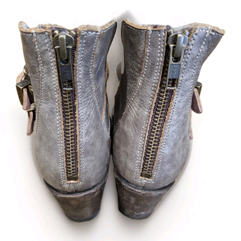 Miss Macie Booties Size 7.5 Gray Leather Gold Hardware Only Worn Once - Picture 3 of 6